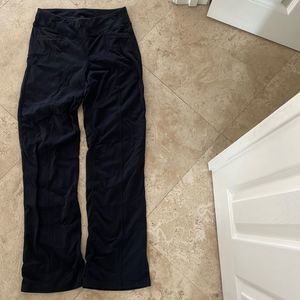 Athleta Stretch Pants with Pockets in Back